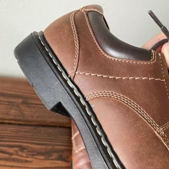 Dockers Men’s Brown Oxford Shoes, Size 8 - Picture 9 of 13